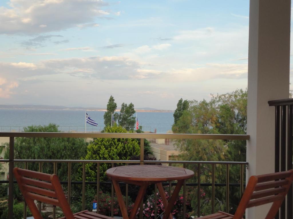 كارفاس Oceania Hotel الغرفة الصورة