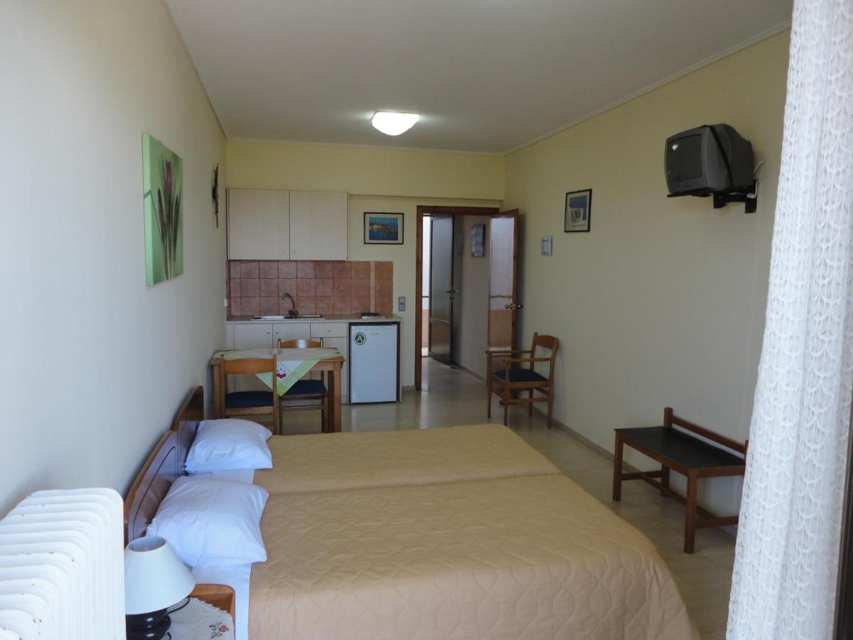كارفاس Oceania Hotel الغرفة الصورة